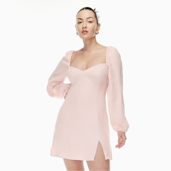 Aritzia Dresses & Skirts - Aritzia Wilfred Sz 4 Novella Light Pink Feminine Romantic Dress